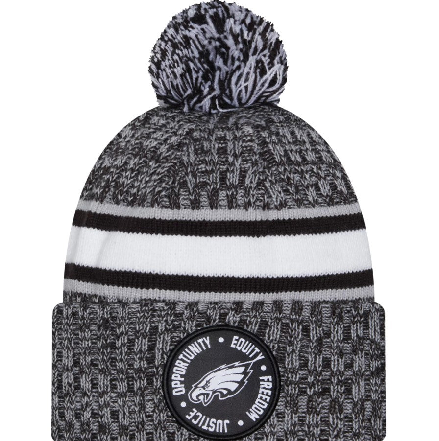 Shops eagles beanie new era