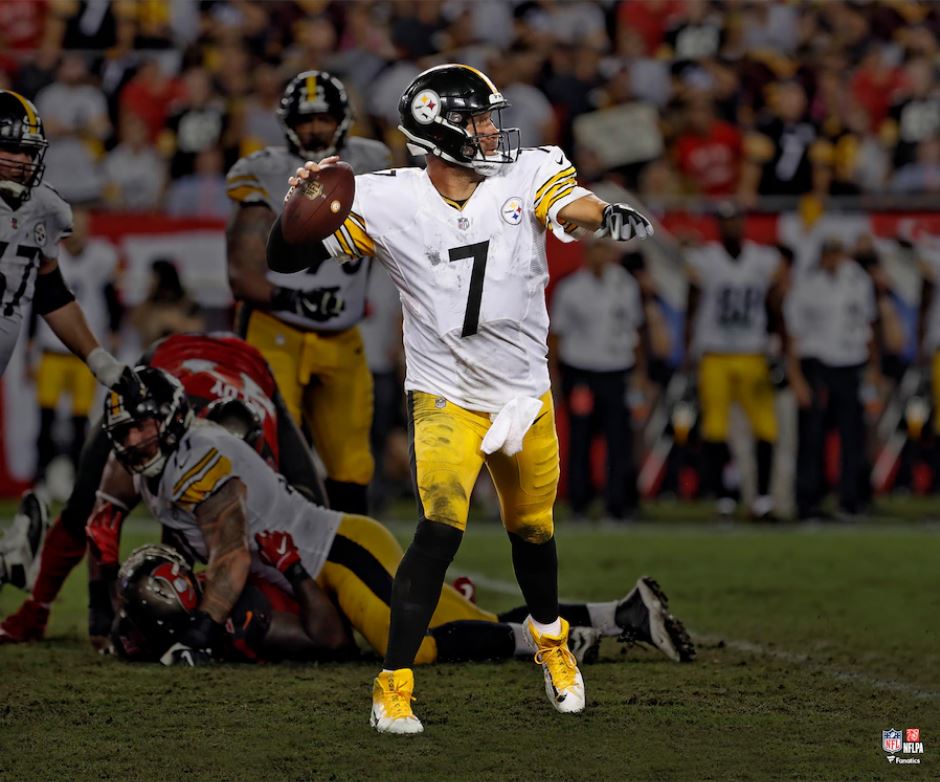 Ben Roethlisberger Blackout Action Pittsburgh Steelers 8 x 10