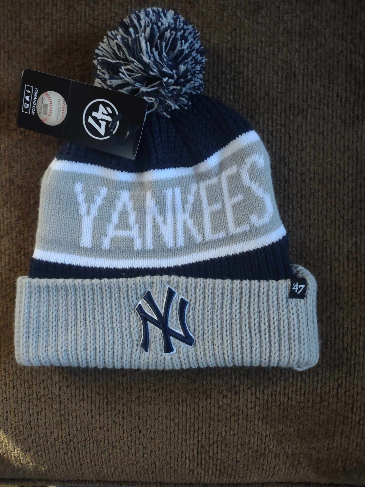 New york yankees beanie with pom on sale