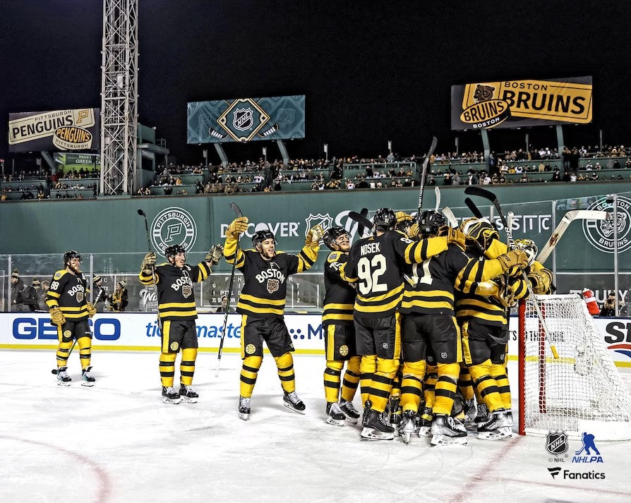 Boston Bruins - 2023 Winter Classic, 8x10 Team Victory Photo