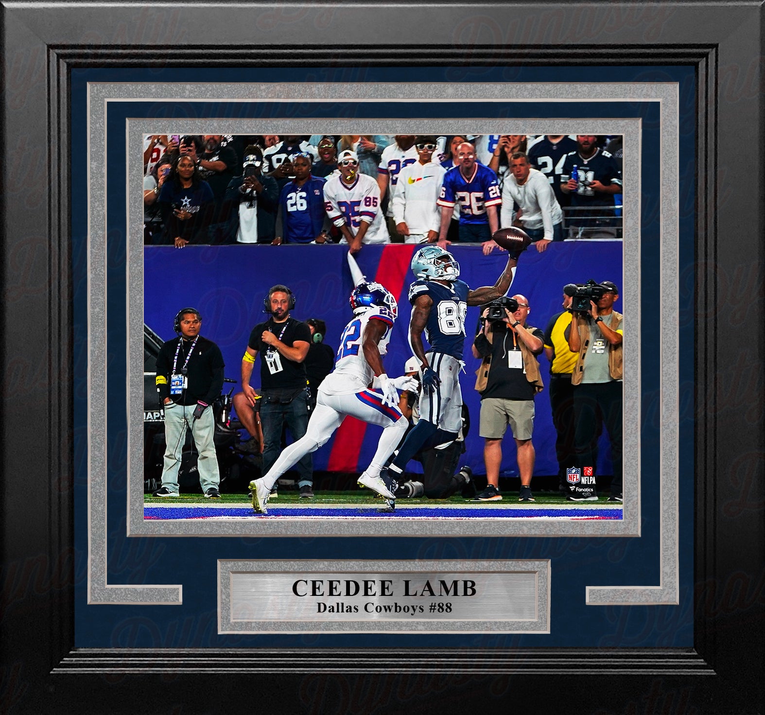 CeeDee Lamb One-Handed Touchdown Catch Dallas Cowboys 8 x 10 Framed  Football Photo