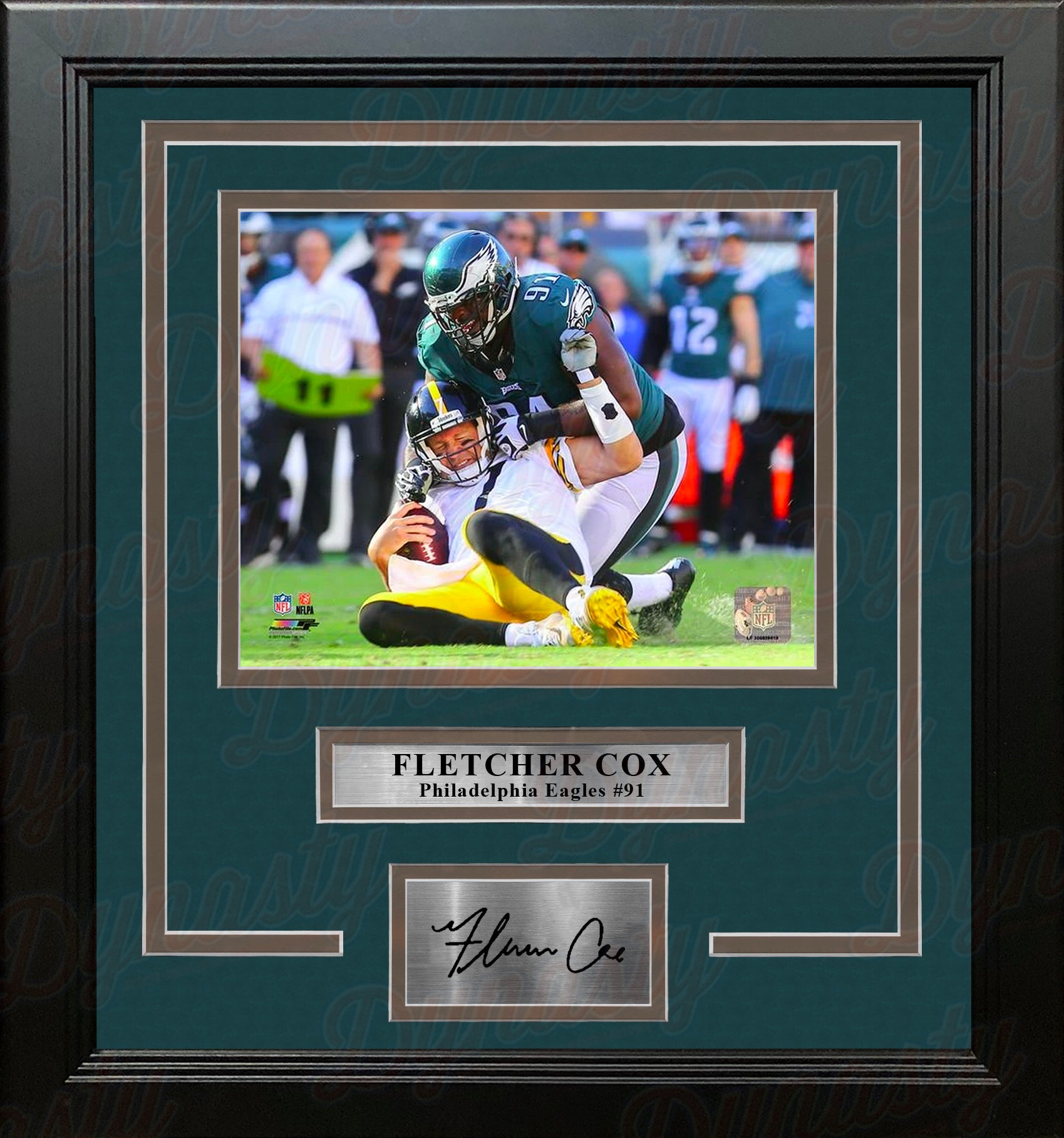 Framed Autographed/signed Fletcher Cox Philadelphia Eagles 