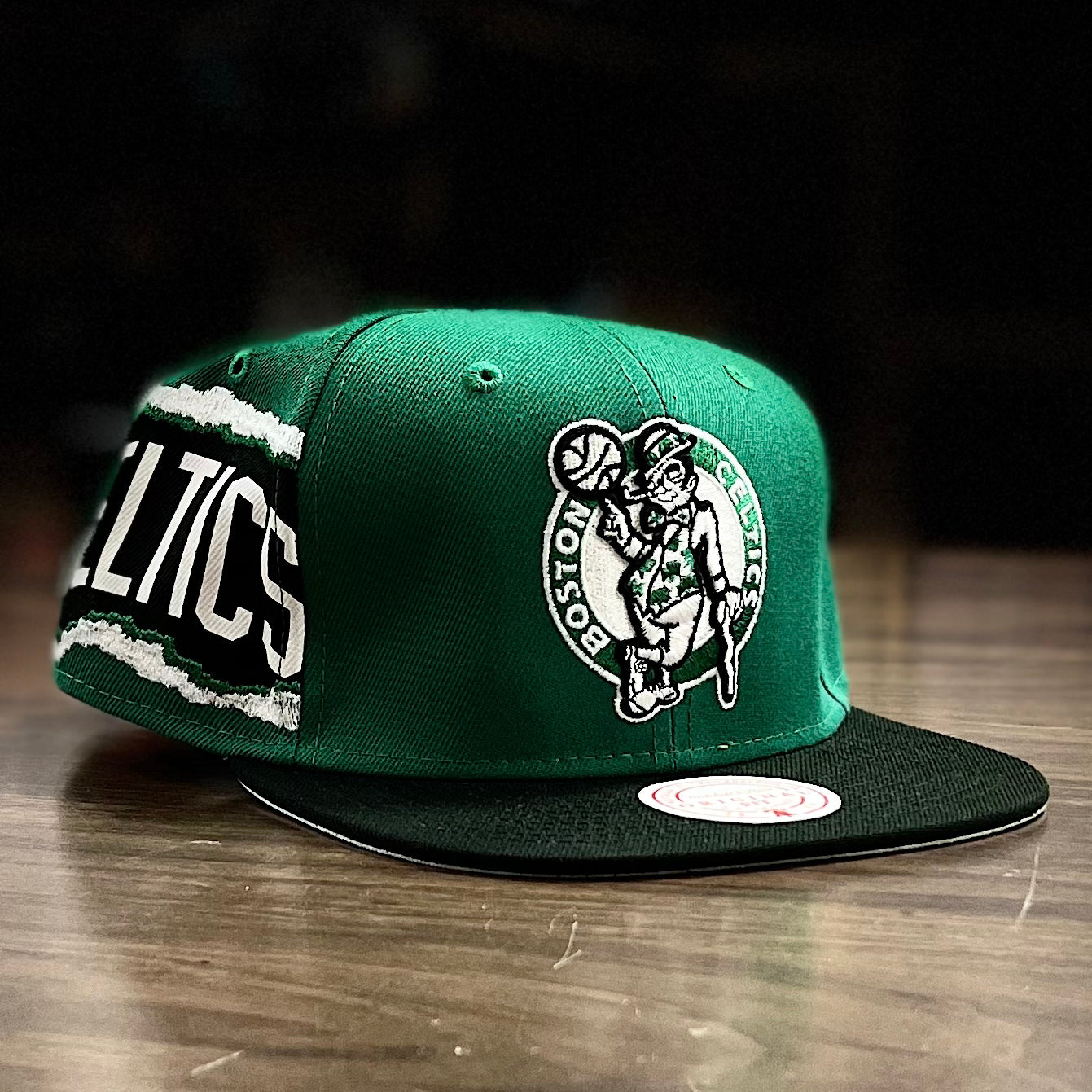 Mitchell & Ness - NBA Blue Snapback Cap - Detroit Pistons Jumbotron HWC Teal Snapback @ Hatstore