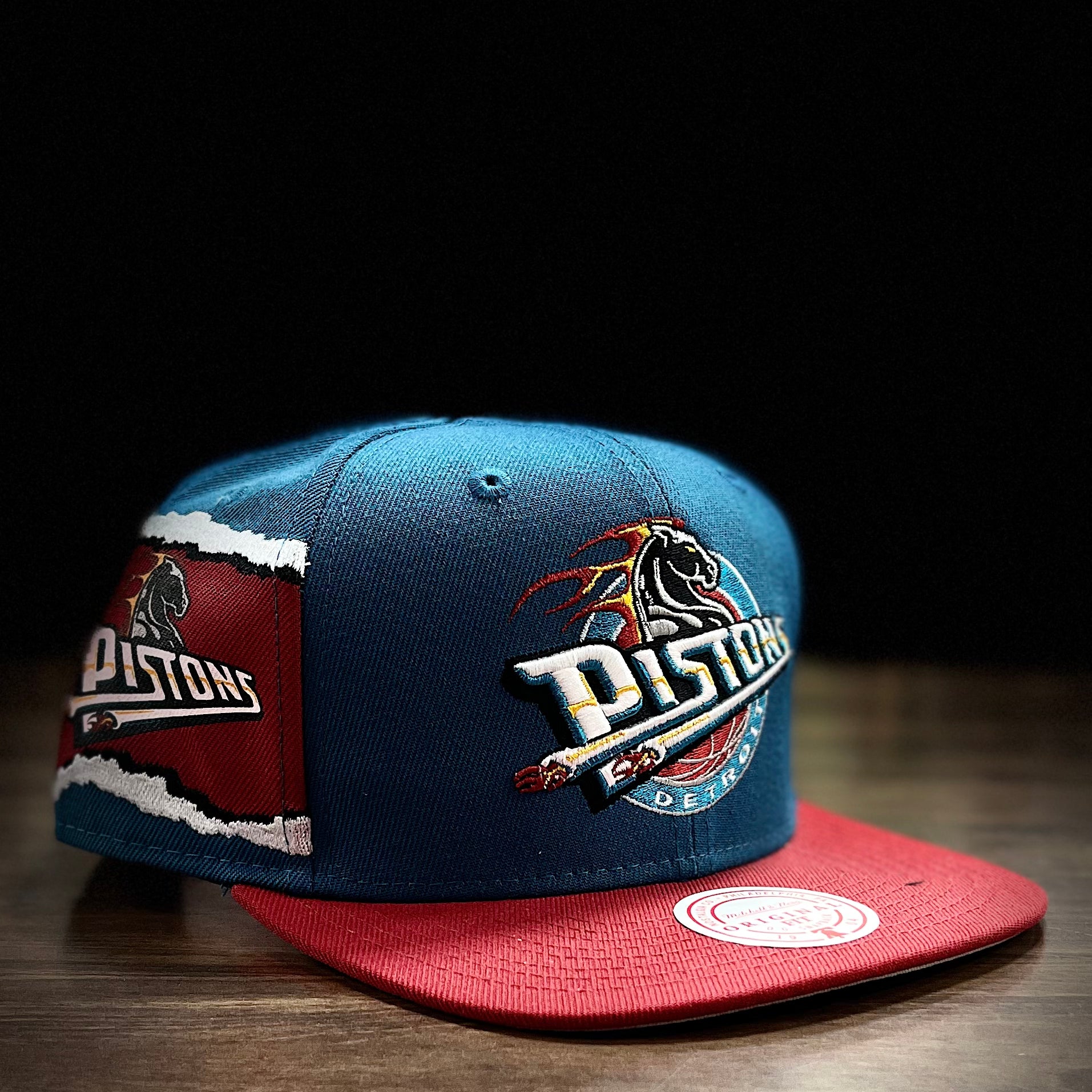 Detroit Pistons Mitchell & Ness Jumbotron Hardwood Classics Snapback Hat