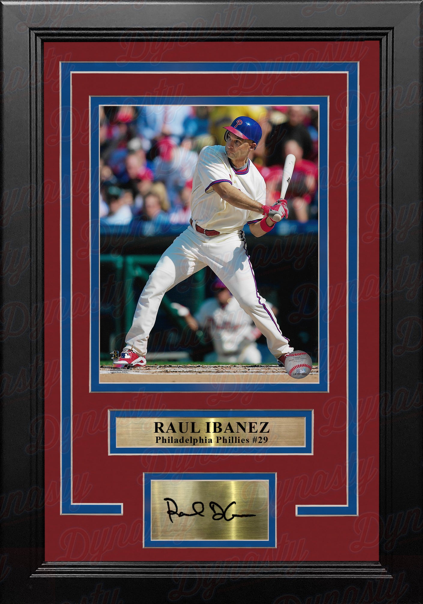 Raul Ibanez in Action Philadelphia Phillies 8 x 10 Baseball Photo