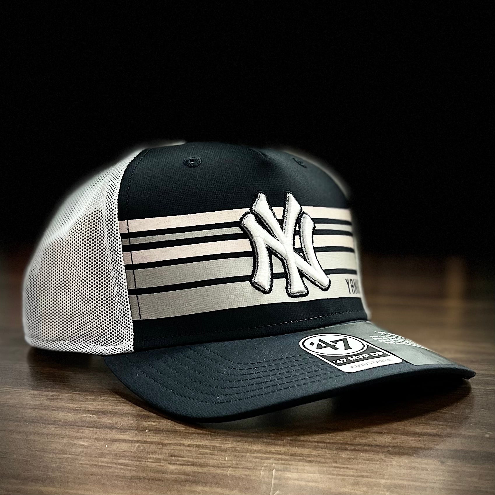 New York Yankees '47 Black on Black MVP Adjustable Hat