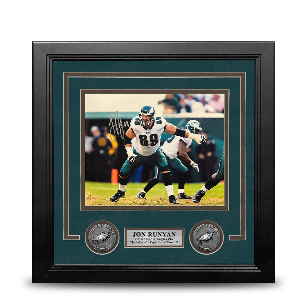 Jon Runyan in Action Autographed Philadelphia Eagles 8" x 10" Framed Football Photo