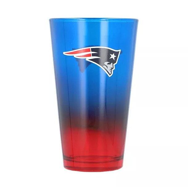 New England Patriots Ombre Pint Glass