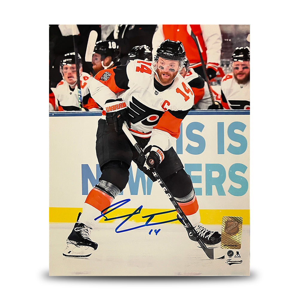 Sean Couturier 2024 Stadium Series Action Philadelphia Flyers Autographed 16" x 20" Hockey Photo