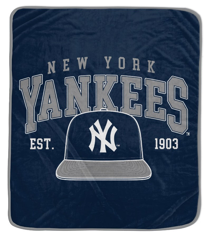 New York Yankees 50" x 60" Vintage Arch Block Blanket